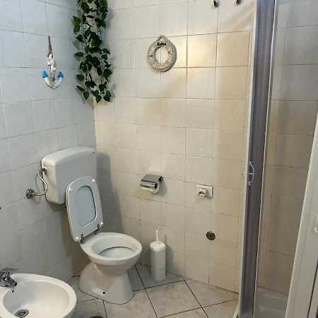 Artemide Home Дом отдыха Таранто